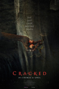 Xem phim Vết Nứt: Âm Hồn Trong Tranh - Cracked (2022)